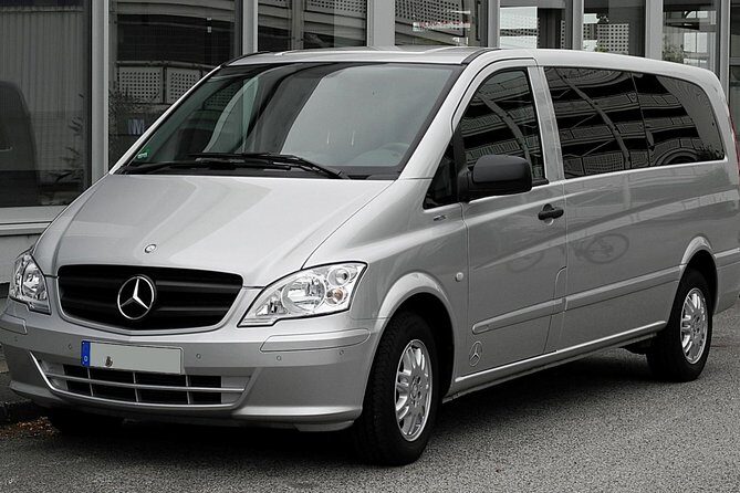 Transfer Naples to Sorrento - How the meeting works when you’re arriving at Naples airport, port, or station