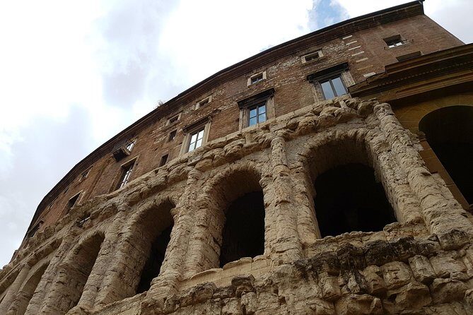Trastevere and Rome Jewish Ghetto Small Group Walking Tour - Trastevere finale at Piazza Trilussa: where to eat and why people stay