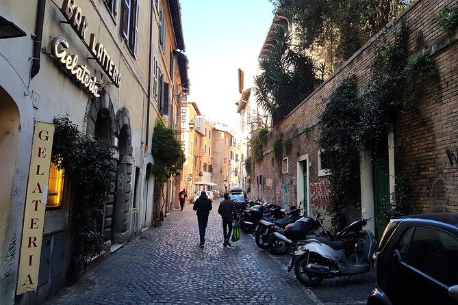 Trastevere and Rome Jewish Ghetto Small Group Walking Tour - Price and value: why $49.47 can make sense