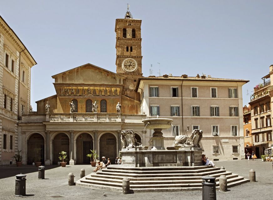 Trastevere and Villa Farnesina: 3 Hours Private Tour - Villa Farnesina: Raphael Frescoes in a Suburban Villa Setting