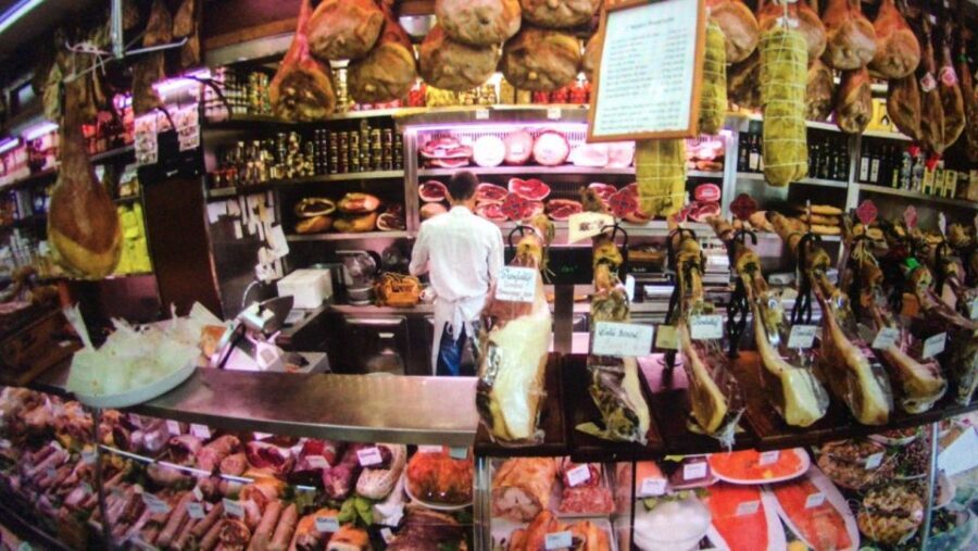 Trastevere Food Tour with Fine Wine - Why Trastevere works so well for a food-and-wine tour