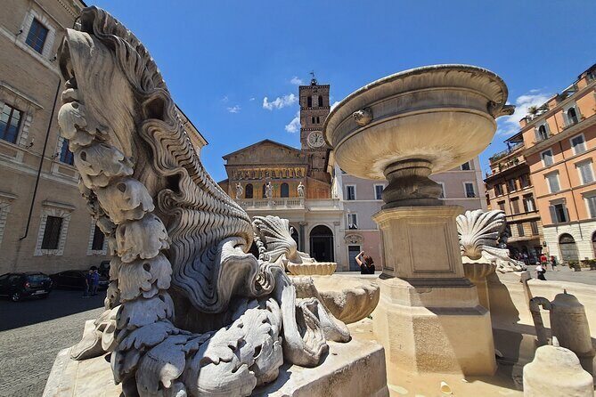 Trastevere Guided Walking Street Food Tour in Rome - Piazza Trilussa and the 17th-century Acqua Paola fountain