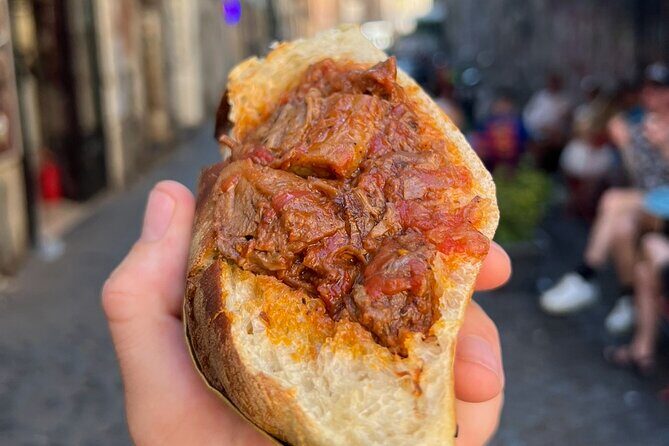 Trastevere Like a Local Food Tour with 7+ Food Tastings & Wines - Trastevere, on foot: why this route works