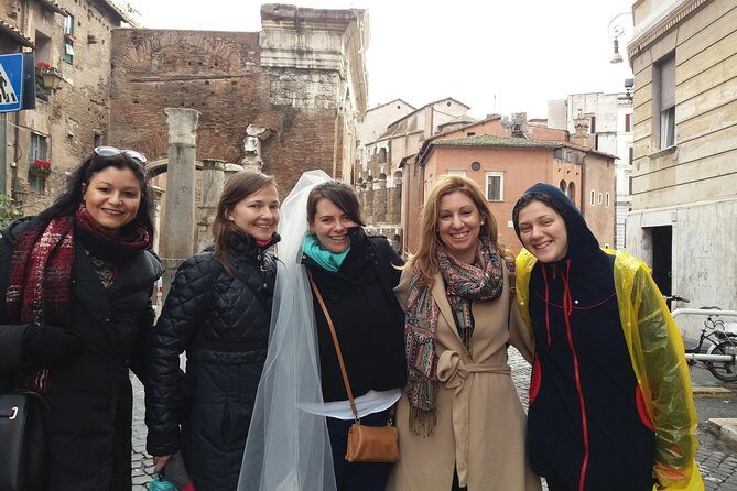 Trastevere Quarter and Tiberine Island Private Tour with Gelato - Price, Walking Pace, and Private-Tour Practicalities