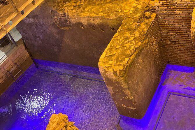 Trevi Fountain District Underground Domus Tour and Gelato - Tour vibe: small capped group and a Trevi-area start