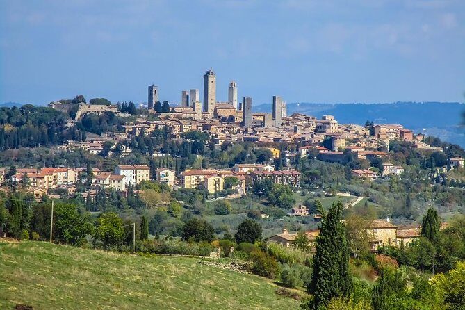 Tuscany Wine Tour from Rome with Private Driver - Montepulciano: Narrow Streets, Church Stops, and Wine That Has Levels