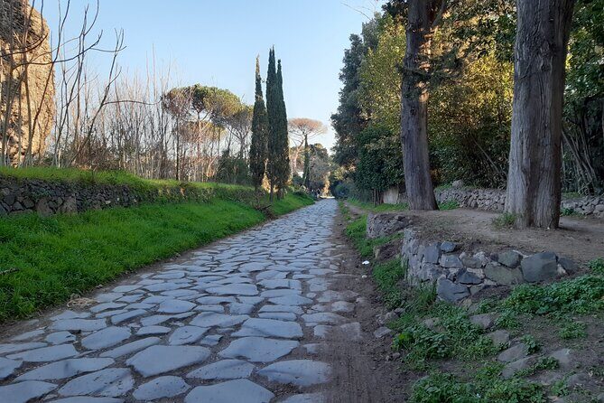 Unique E-Bike Experience in the Appian Way and the Catacombs - Where you start: Circo Massimo, the grand valley, and the first ancient clues