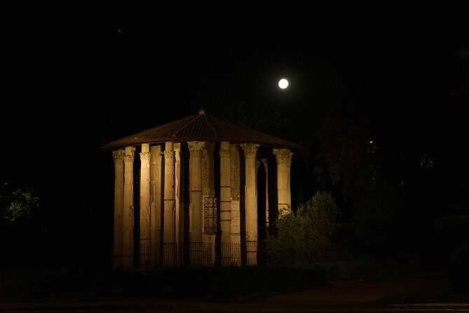 Unique Photo Tour and Workshop in Rome Dusk to Dawn - Rione Parione, Tempio di Vesta, and Terme di Caracalla in the late stretch