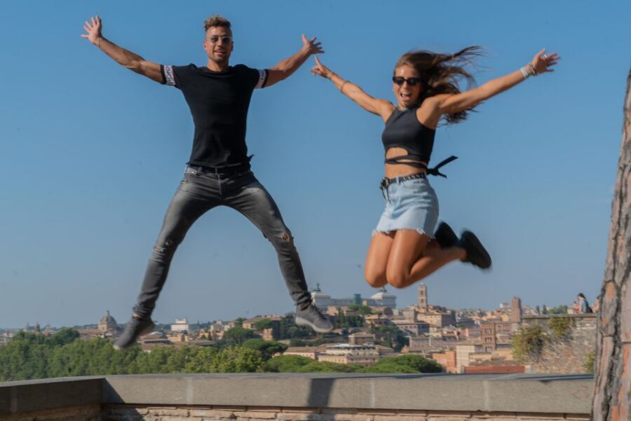 Unique Photoshoot in Rome - Price and value: $58 for a guided pro shoot near top sights