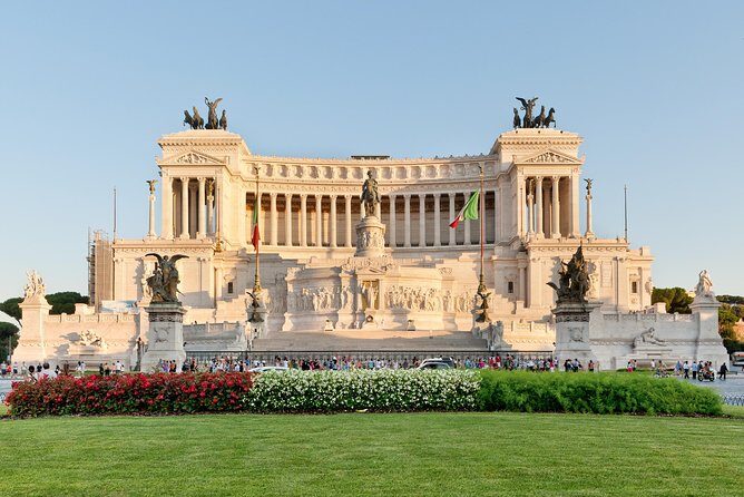 Unveil Rome : Crypts, Underground Aqueducts and Iconic Monuments - Acquedotto Vergine underground: the aqueduct still tied to Trevi