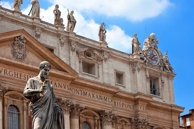 Vatican and Vatacombs Tour: Treasures of the Sistine Chapel - Raphael rooms and the “why this place is different” factor