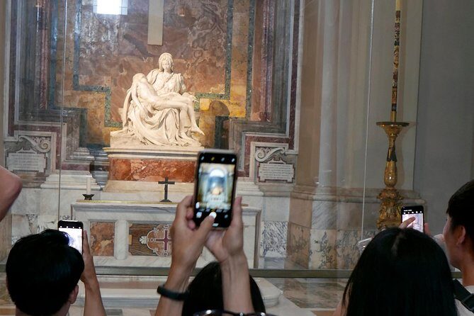 “Vatican Art Power And Influence–Private Experience - Sistine Chapel in 15 minutes: short visit, big payoff