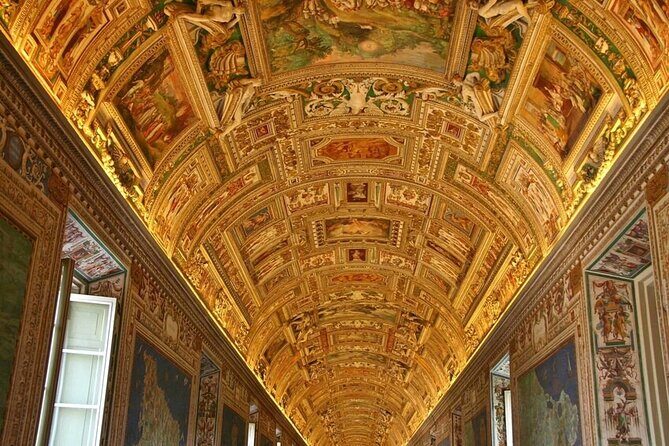 Vatican by Night: Vatican Museums and Sistine Chapel Guided Tour - Why Night at the Vatican Feels Different