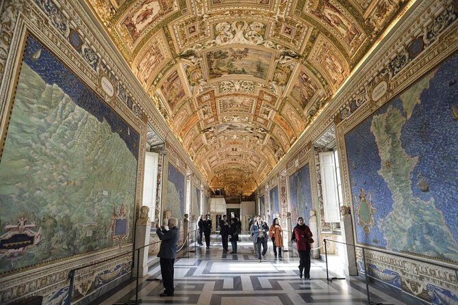 Vatican by Night: Vatican Museums and Sistine Chapel Guided Tour - Value for $39: Is This a Smart Use of Your One Evening?