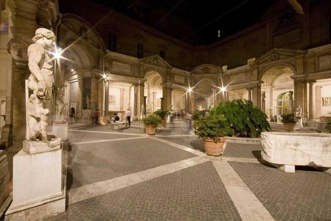 Vatican by Night: Vatican Museums and Sistine Chapel Guided Tour - The 7:00 PM Meet-Up: Getting Set Before the Art