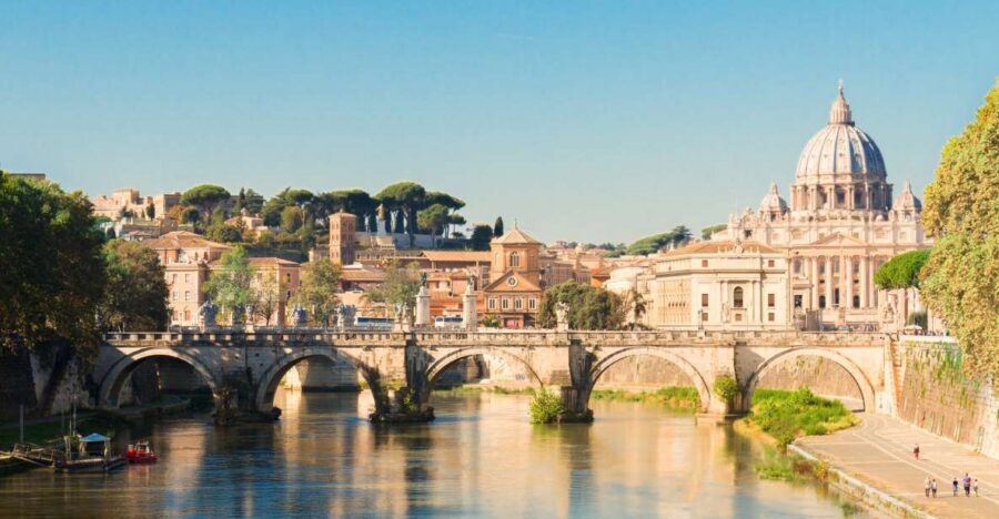 Vatican City: Early Morning Vatican Tour with Sistine Chapel - Meeting point on Viale Giulio Cesare: show up prepared