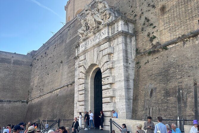 Vatican City Guided Tour With Less Crowd Than Regular Hours - Should you book this less-crowded Vatican route?