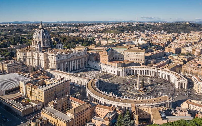 Vatican City: Vatican Museum and Sistine Chapel Guided Tours - The Big Setup: Entry Tickets, Reservation Fees, and a Live Guide