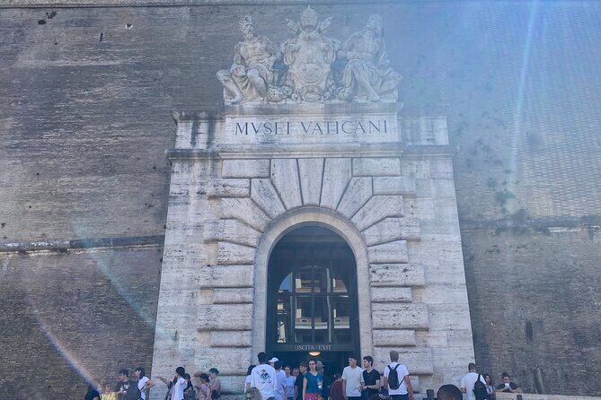 Vatican Early Tour: Museums & Sistine Chapel Guided Tour - Why an 8:30 am Vatican start changes everything