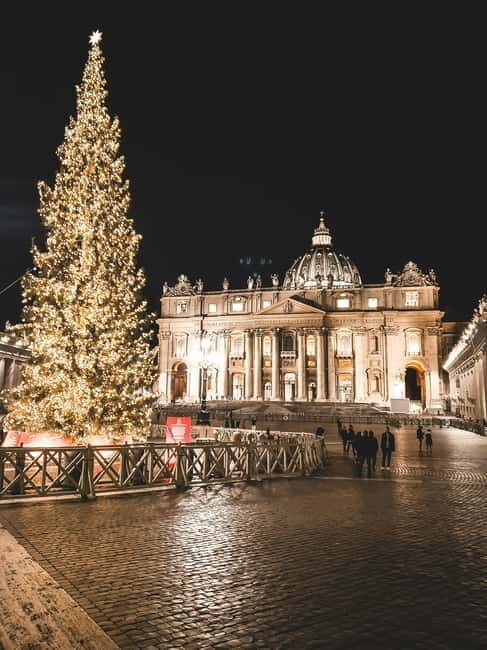 Vatican: Inside St. Peter’s – Art, Faith, & Holy Doors - What makes the Renaissance art feel understandable
