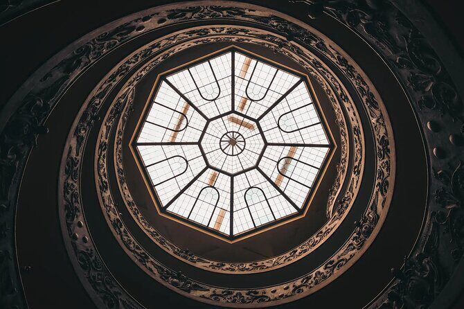 Vatican Museum and Sistine Chapel Skip The Line Tickets - Rafael Rooms and Pope Borja Apartment access: why this ticket feels smarter