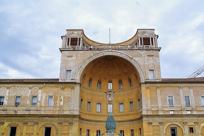 Vatican Museum Sistine Chapel Skip the Line Tour - What the Guide Actually Does: From Claudia to Alessandro