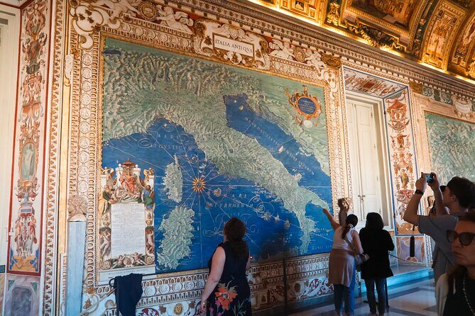 Vatican Museums and Sistine Chapel Early Morning Entry Tickets - Why early entry matters at the Vatican