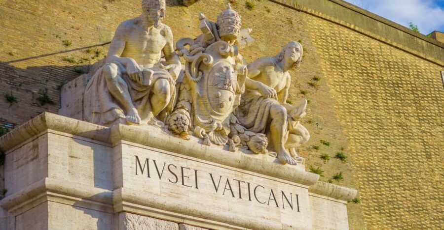 Vatican Museums and Sistine Chapel Guided Tour - Vatican Museums: From Courtyards to Maps to Raphael