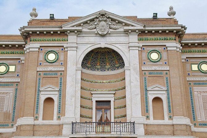 Vatican Museums and Sistine Chapel Skip the Line Guided Tour - Vatican Museums Highlights: Pine Cone Courtyard to the Map Gallery