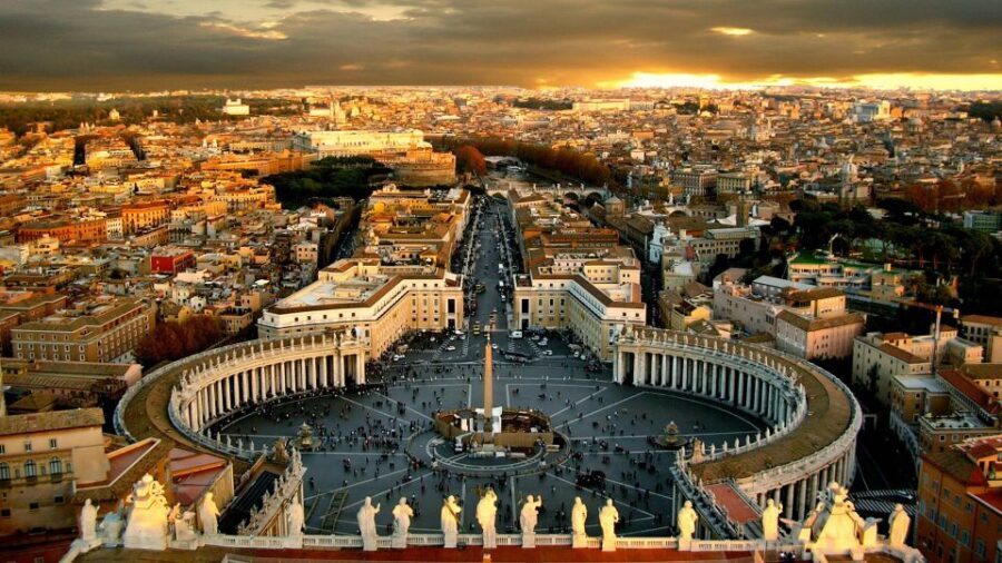 Vatican Museums: Private Tour with Sistine and St. Peter's - Security, dress code, and the one thing that can ruin your timing