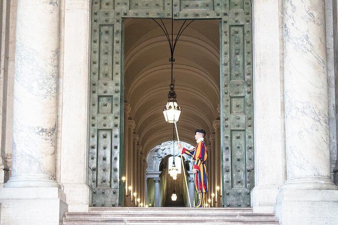 Vatican Museums, Sistine Chapel & St.Peter Basilica Private Tour - Meeting at Viale Vaticano and Getting Past the First Bottleneck