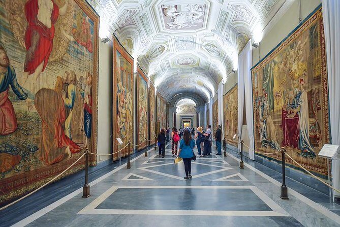 Vatican Museums, Sistine Chapel tour + skip the line ticket - Sistine Chapel: how to see Last Judgment without getting lost