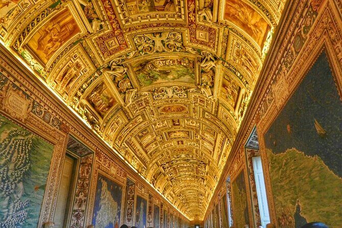 Vatican Museums Sistine Chapel tour with Access to St. Peters - Sistine Chapel timing: the Michelangelo payoff with limited minutes