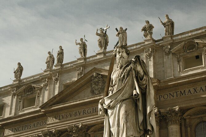 Vatican Museums & St. Peter's Basilica Skip the line Private tour - The Panoramic Terrace View: A 20-Minute Reset