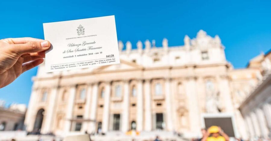 Vatican: Papal Audience and St. Peter's Basilica Guided Tour - Finding Tourstation in the Morning: The Meeting Point That Keeps You Sane