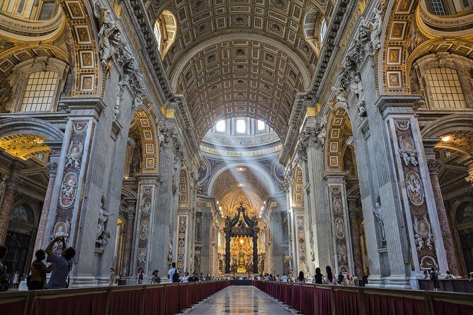 Vatican private tour –Museums and Sistine Chapel with Raphael rooms - Key highlights at a glance