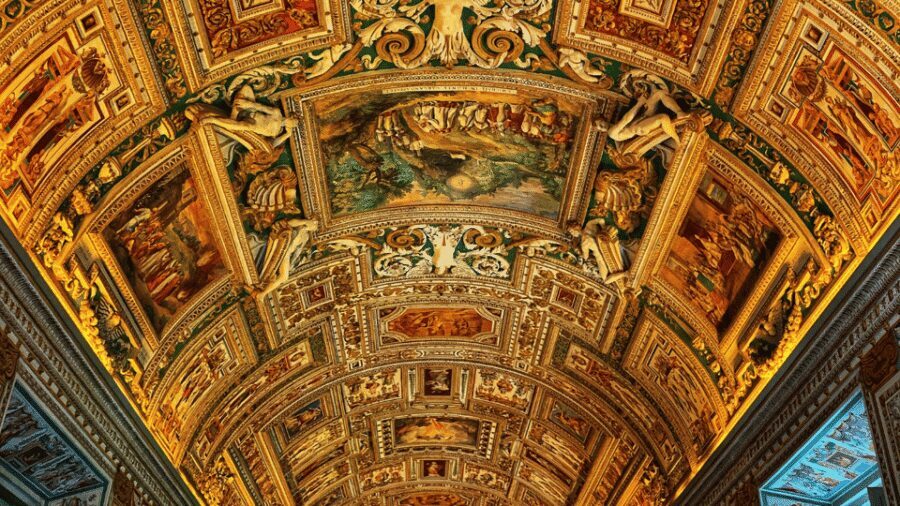 Vatican Private Tour with Skip-the-Line & Expert Guide - Start smart: meeting point, timing, and what to wear