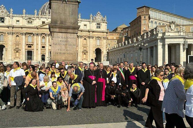 Vatican Saint Peter's Basilica, Square &Grottoes w/tickets - A small-group Vatican plan that actually feels doable
