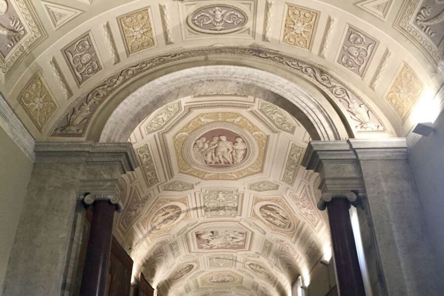 Vatican: Sistine Chapel and Vatican Museums Small Group Tour - Key things I’d circle before you book