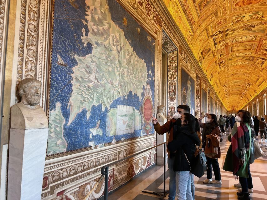 Vatican: Sistine Chapel and Vatican Museums Small Group Tour - Small-group size: why 10 people matters in the Vatican