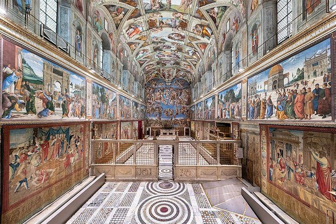 Vatican Tour: Museums, Raphael Rooms & Sistine Chapel - Entering Fast: Vatican Museums, Julius II, and Getting Oriented