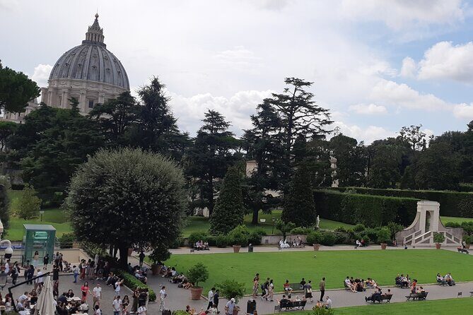 Vatican: Vatican Museum & Sistine Chapel Skip the line tickets. - Meeting point and ticket pickup: fast when you’re on time