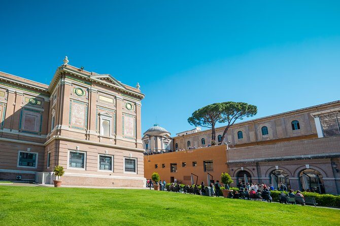 Vatican VIP Early Entrance 8:00 AM - Private Statues and Paintings, Then the St. Peter’s Shortcut