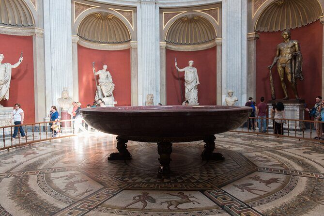 Vatican VIP:Exclusive Private Tour with Sistine Chapel & Basilica - Sistine Chapel focus: rules, timing, and the 2026 Last Judgment note