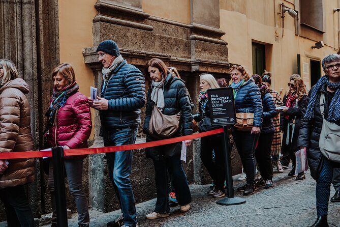 Veiled Christ Small Group Tour with Entrance Ticket in Naples - Quick highlights
