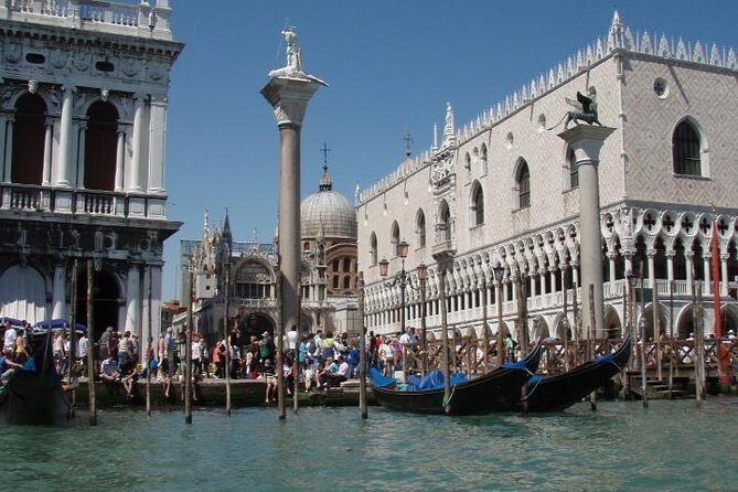 Venice by Train from Rome: Enjoy a Private Day Tour Experience - Extra add-ons: gondola rides and Murano-style stops
