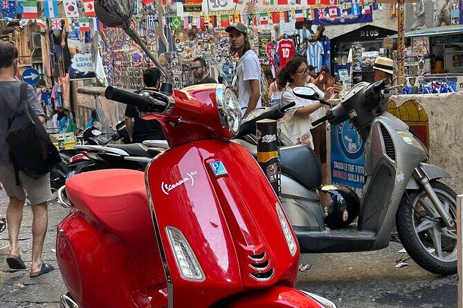 Vespa Naples rental - Who this Vespa Naples rental fits best