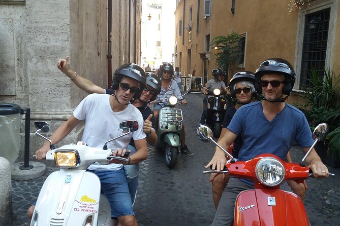 Vespa Rental in Rome 24 hours - Parking, Traffic, and Cobblestones: How to Stay Calm on Two Wheels