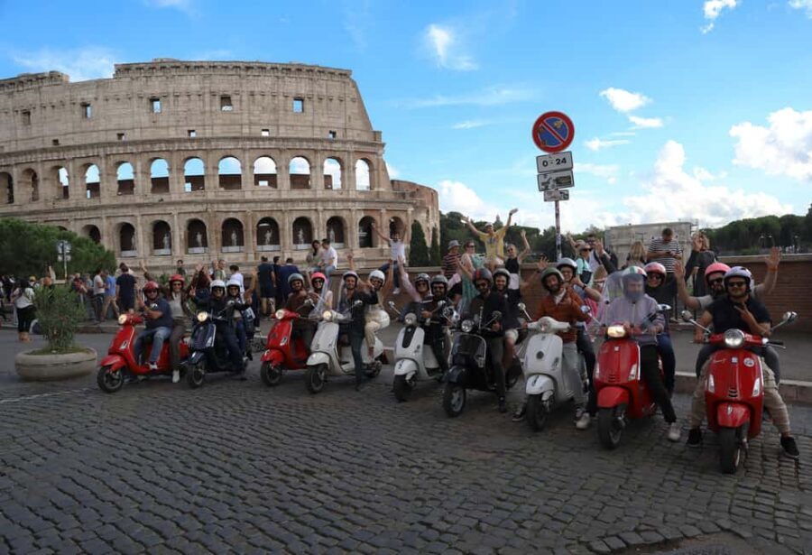 Vespa Rome Photography Tour by Local - Your first photo shoot: getting the right look without stress