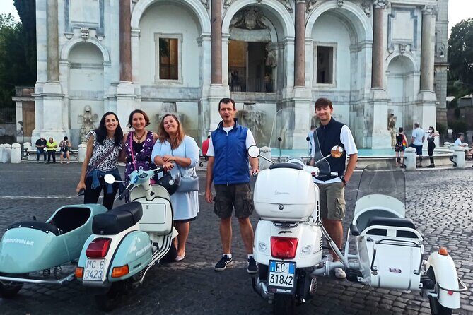 Vespa Sidecar Tour at Day/Night with Pickup - Piazza Venezia to the Colosseum: the classic start, fast and photogenic